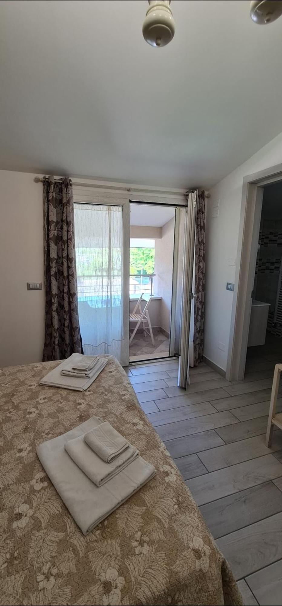 Quarantotto B&B Raffa Екстериор снимка