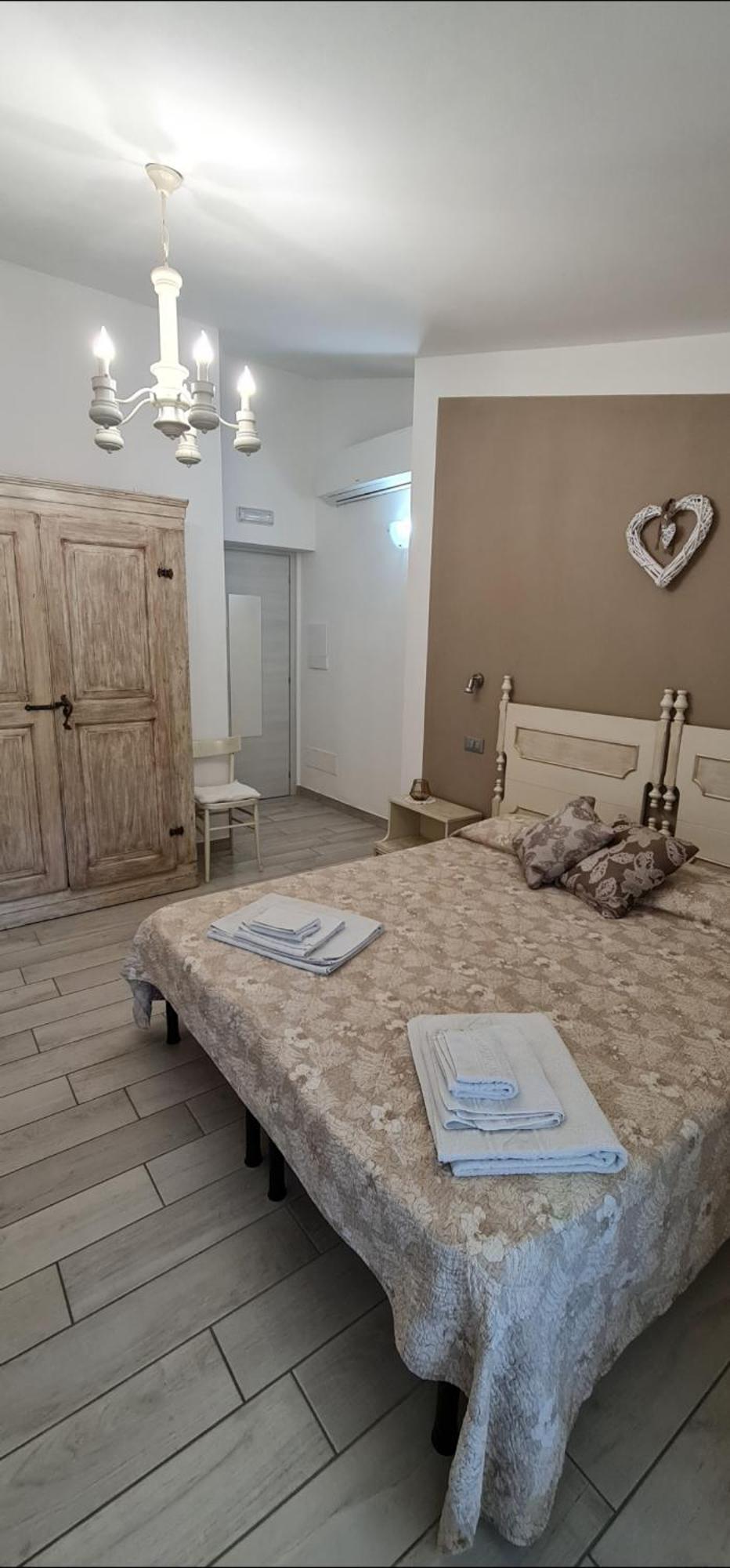 Quarantotto B&B Raffa Екстериор снимка