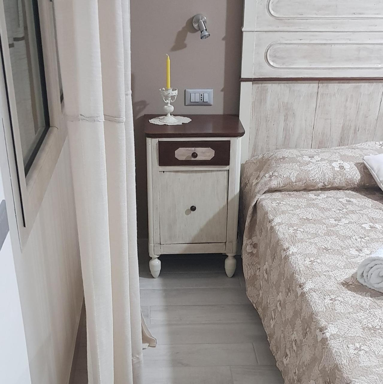 Quarantotto B&B Raffa Екстериор снимка