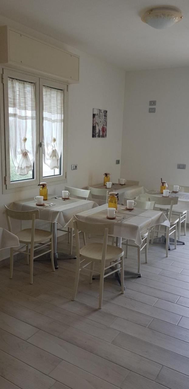 Quarantotto B&B Raffa Екстериор снимка